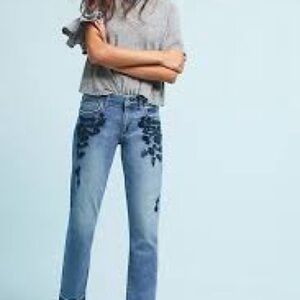 Anthropologie Pilcro Embroidered Floral Slim Boyfriend Jeans. Size 26
